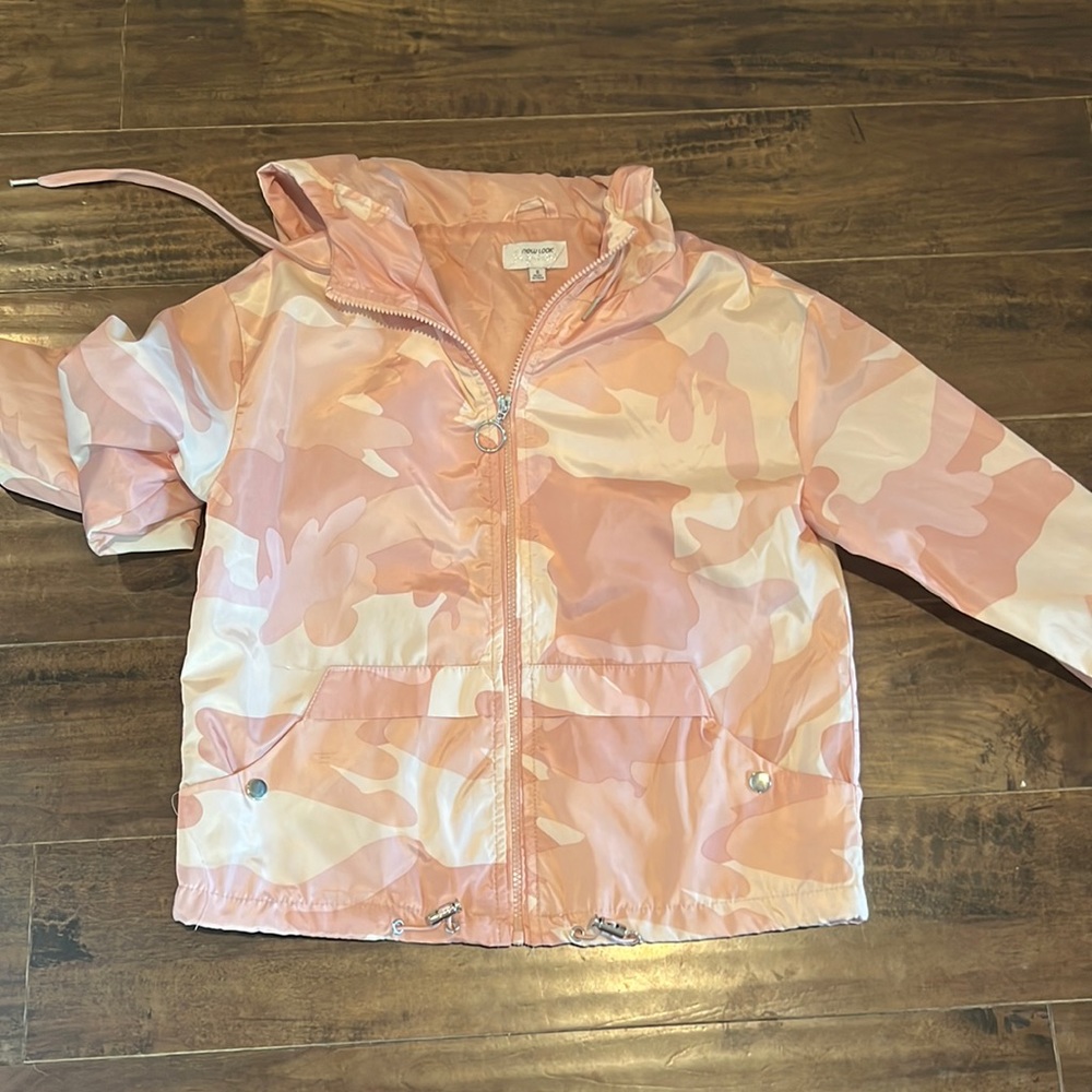 ❤️New Look Supreme Jacket❤️
